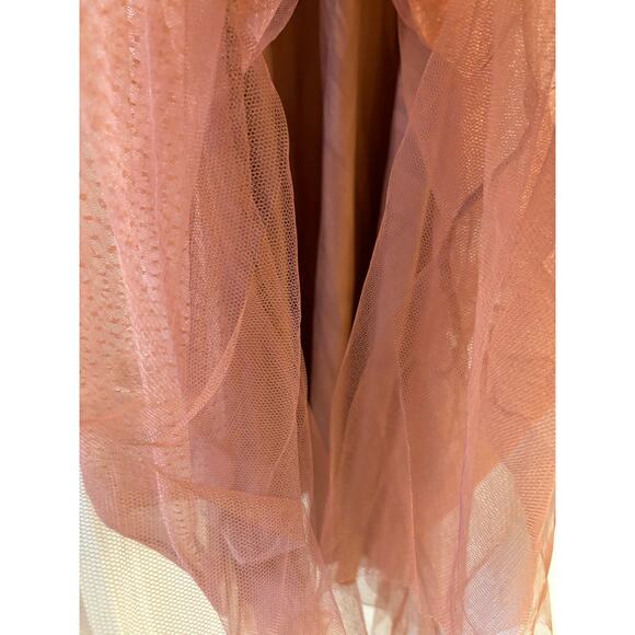 Express blush pink v-neck midi dress with tulle Size 4 EUC fairy feminine - Picture 4 of 4